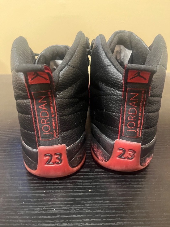 SIZE 8.5 MEN - Air Jordan 12 Retro Flu Game